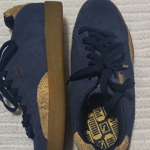 Puma sneakers